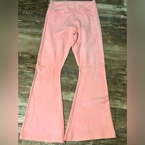 Aeries flared leggings